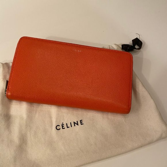 CELINE Zipped Orange Wallet in Grained Calfskin - Picture 2 of 12